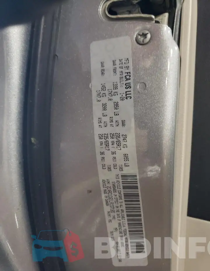 2C4RC1DG1LR157185 Photo# 14