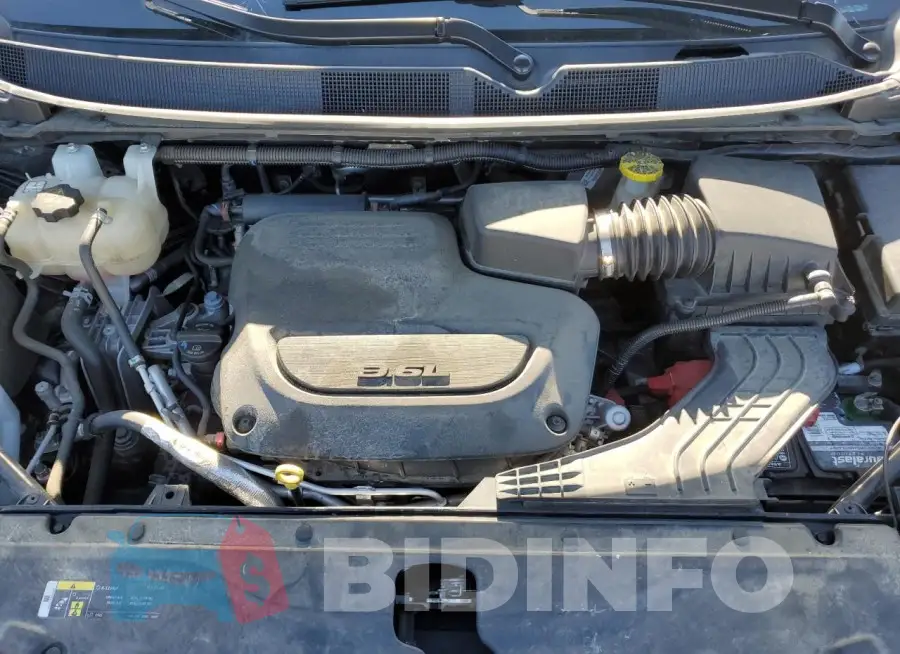 2C4RC1FGXKR733531 Photo# 11