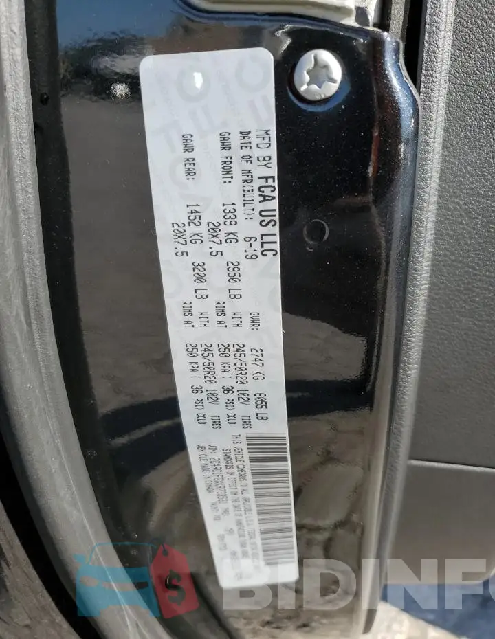 2C4RC1FGXKR733531 Photo# 12