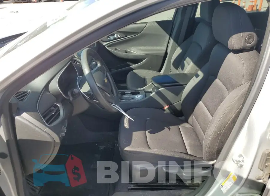 1G1ZB5ST4LF021546 Photo# 7