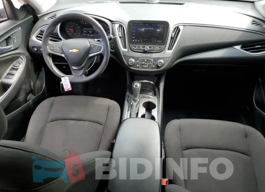 1G1ZC5ST2LF105913 Photo# 8