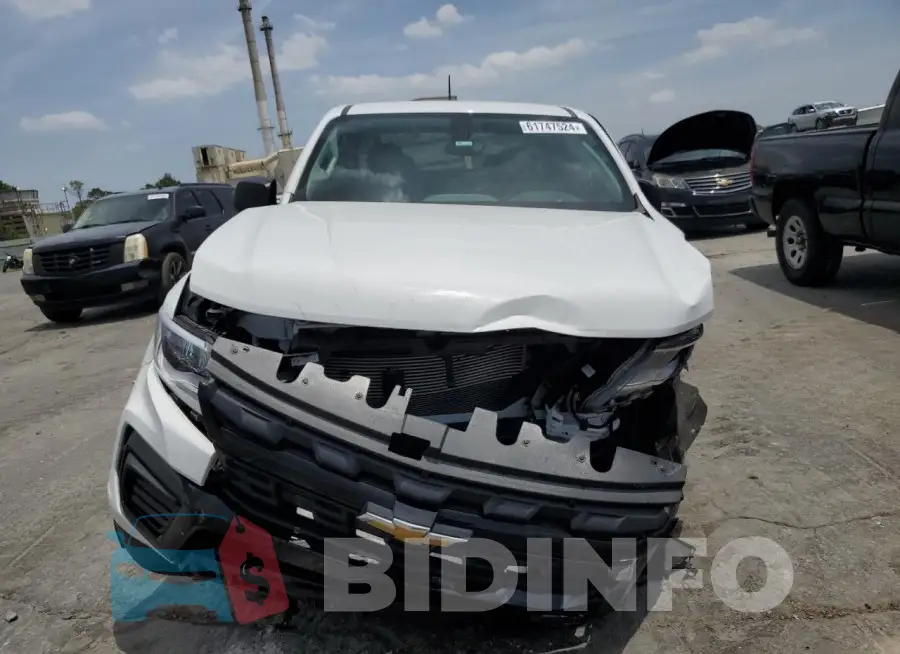 1GCHSBEN9N1314387 Photo# 5