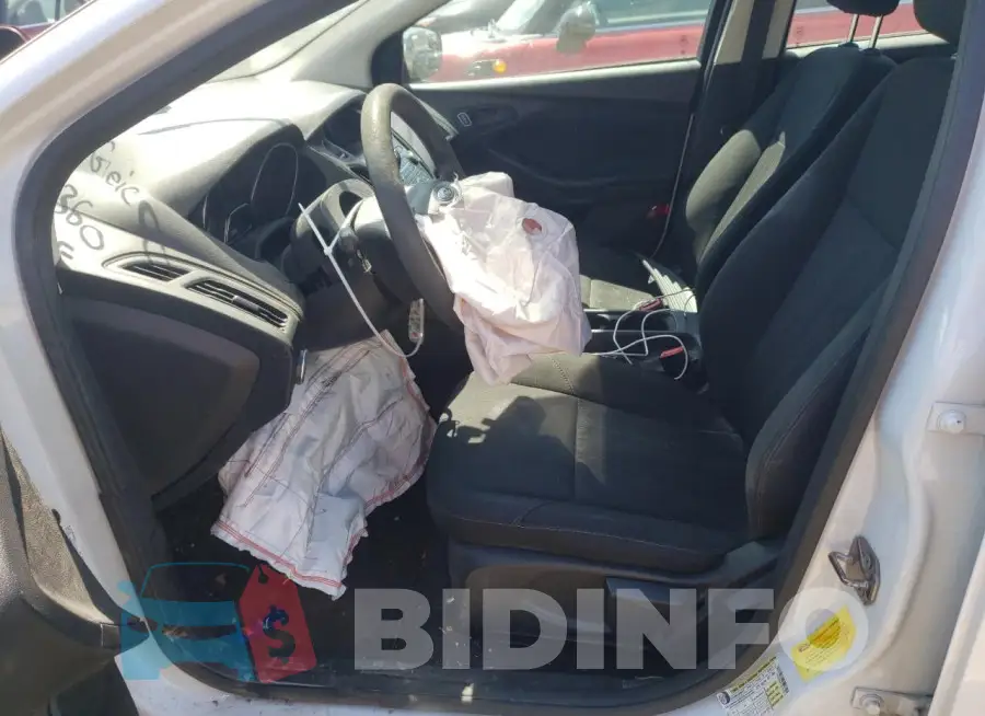 1FADP3E27JL293314 Photo# 7