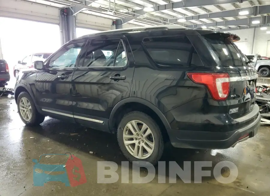 1FM5K8D84JGB31306 Photo# 2