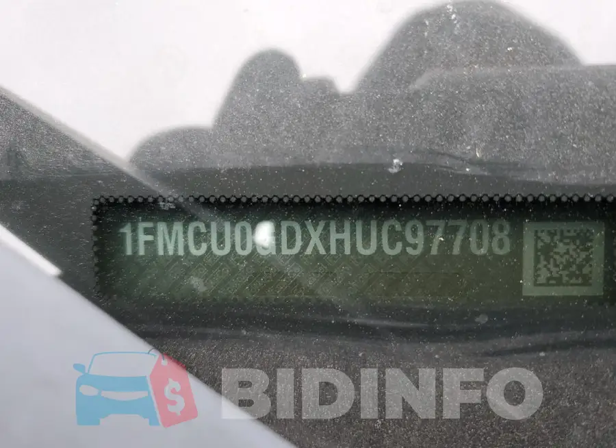 1FMCU0GDXHUC97708 Photo# 12