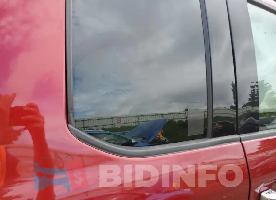 1FTFX1EG6JFC27094 Photo# 10