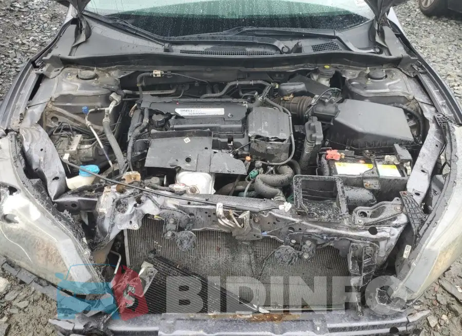 1HGCR2F34FA256453 Photo# 11