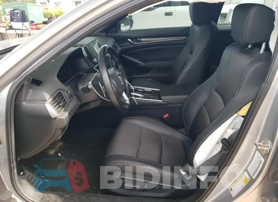 1HGCV1F30KA101818 Photo# 7