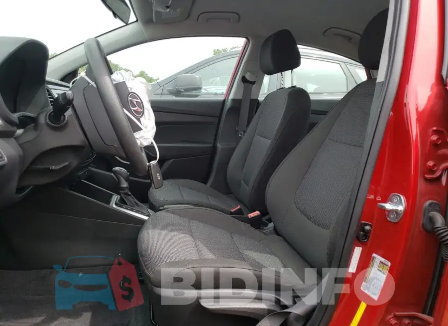 3KPC24A67NE178682 Photo# 7