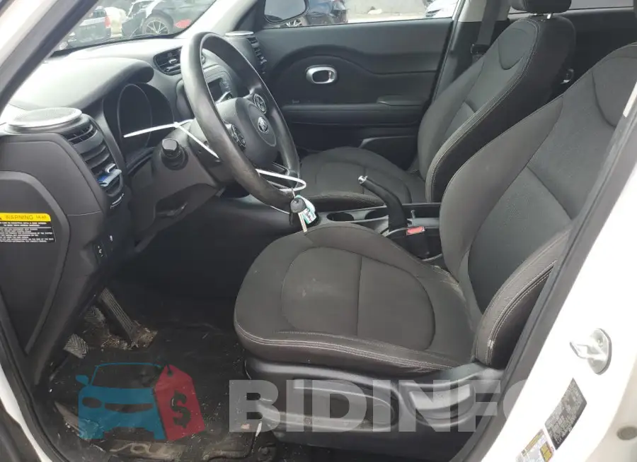 KNDJN2A21G7857172 Photo# 7
