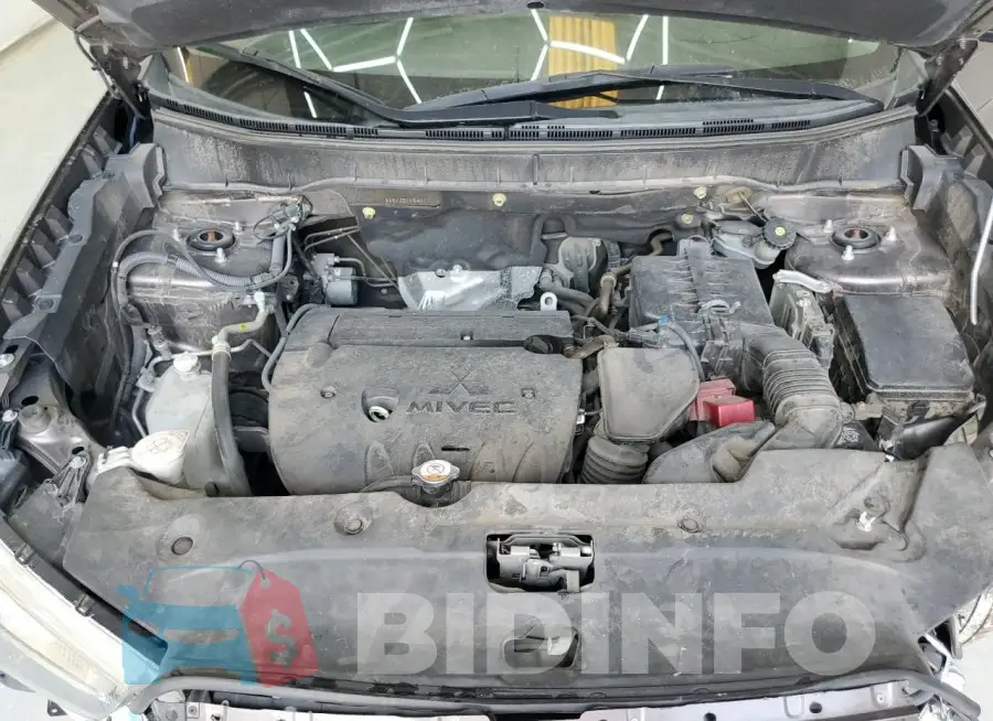 JA4AP3AW7JZ008401 Photo# 12