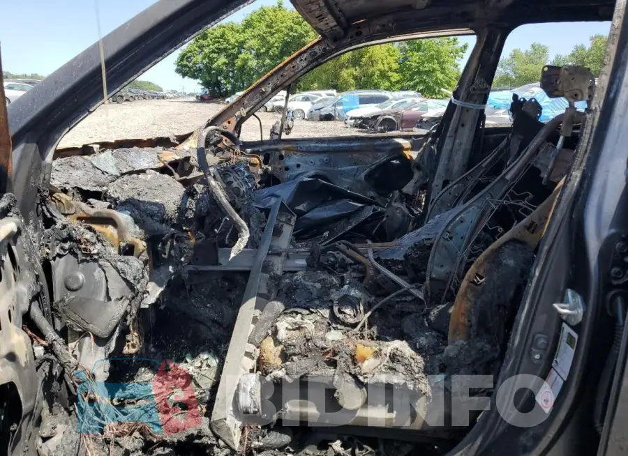 JF2SJABC2FH480654 Photo# 7