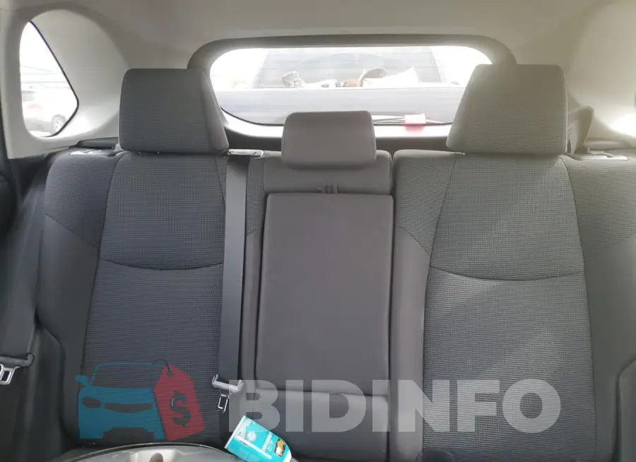 2T3F1RFV2PW384237 Photo# 10