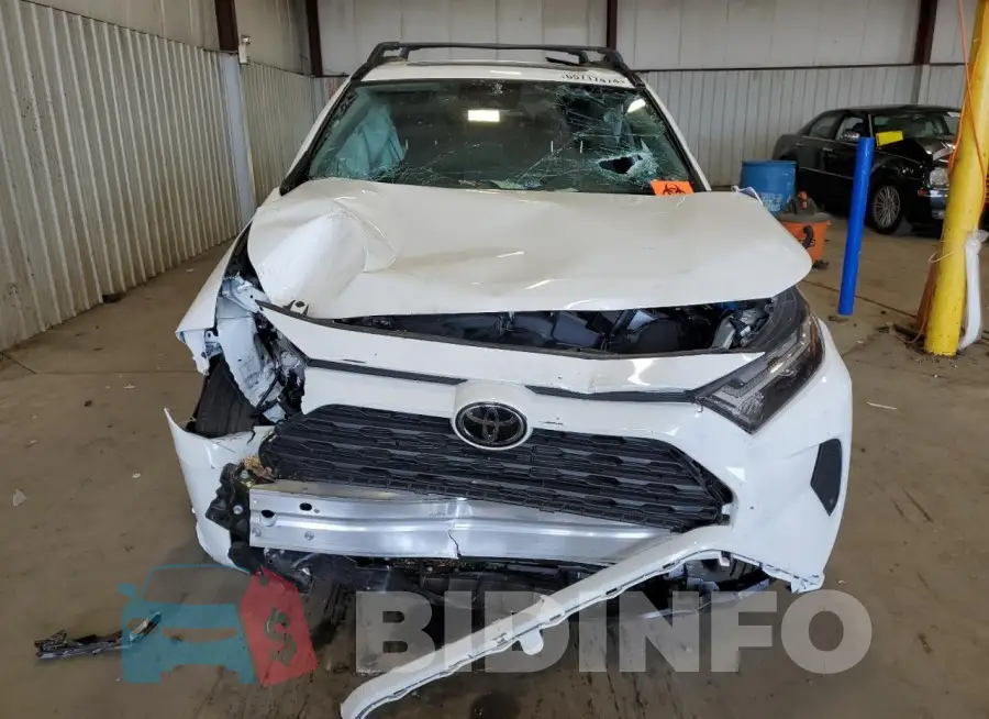 2T3P1RFV6RC420780 Photo# 5