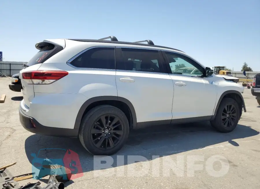 5TDKZRFH2KS567018 Photo# 3
