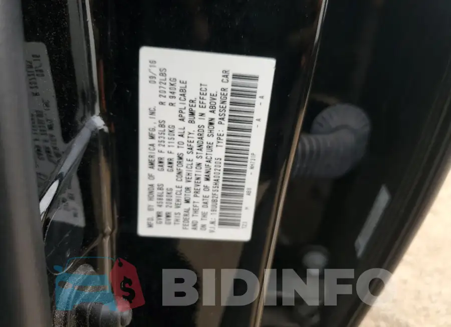 19UUB2F55HA002005 Photo# 12