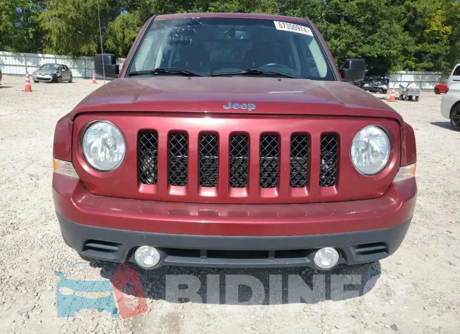 1C4NJPFB2HD152886 Photo# 5