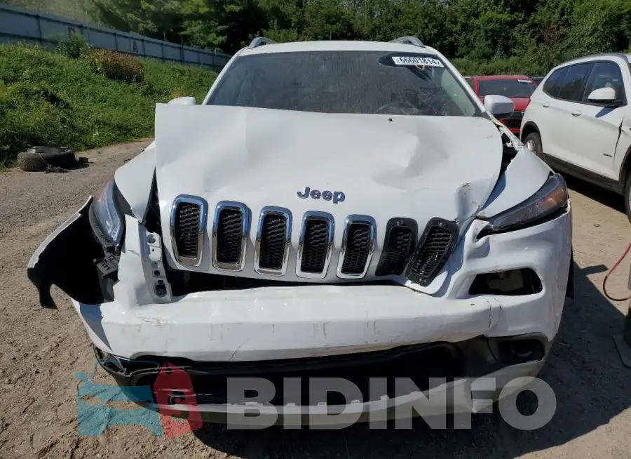 1C4PJMCB2HW601080 Photo# 5