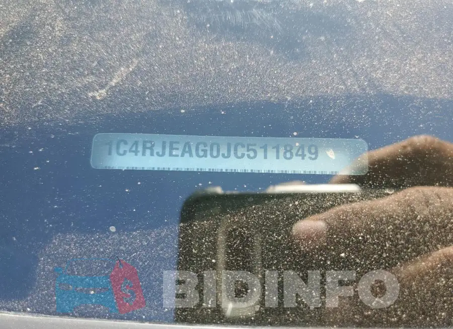 1C4RJEAG0JC511849 Photo# 12