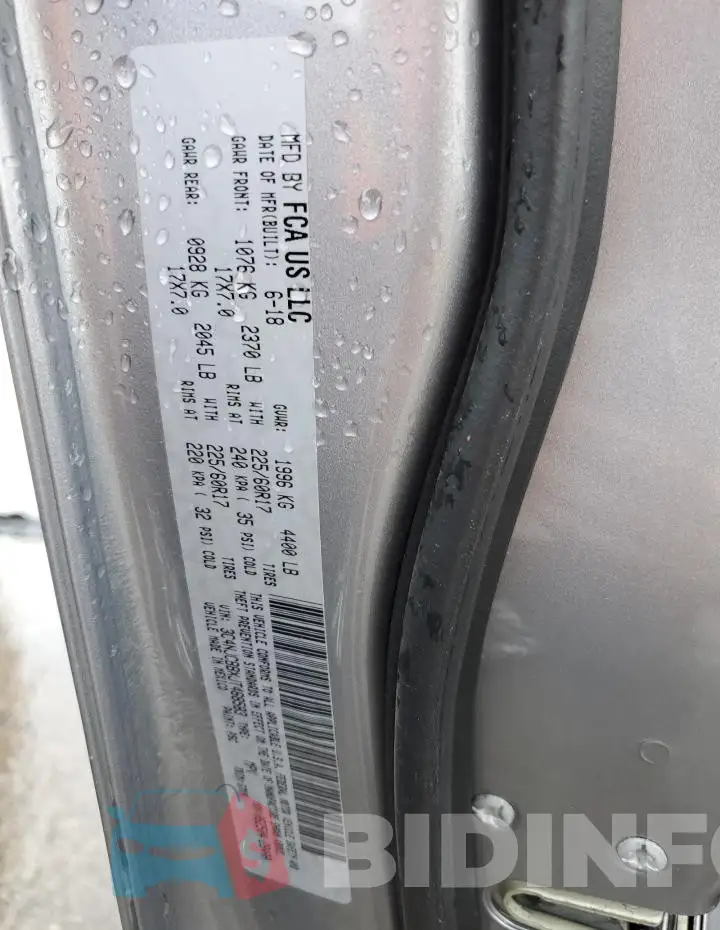 3C4NJCBBXJT468583 Photo# 14
