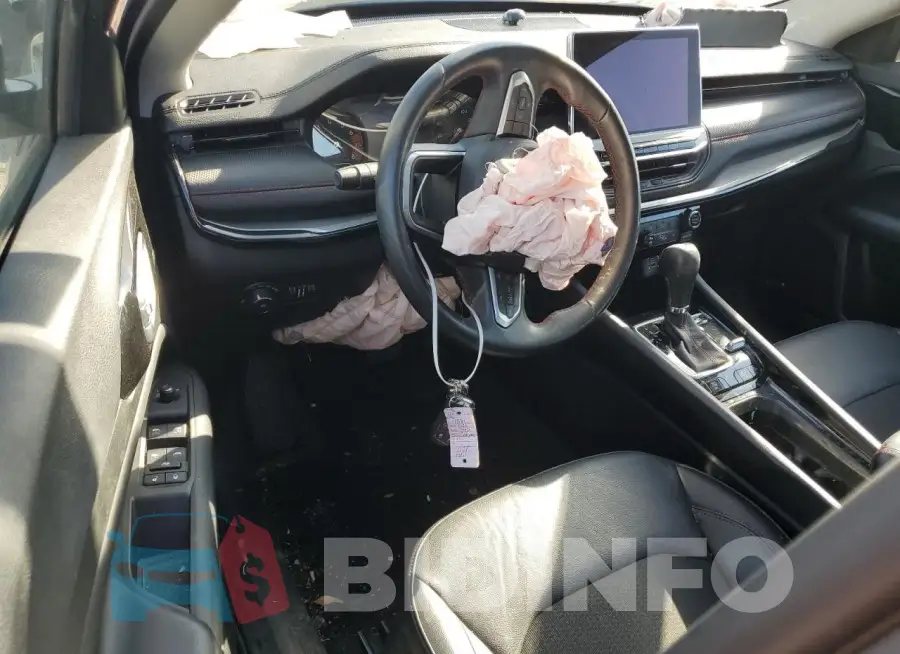 3C4NJDDB3NT157943 Photo# 8