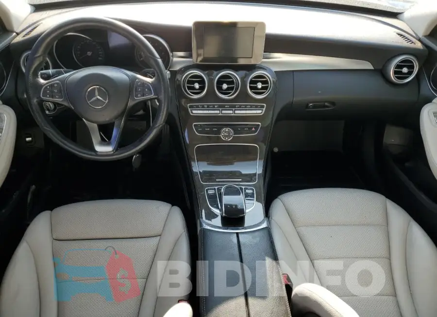 WDDWF4KB2GR141131 Photo# 8