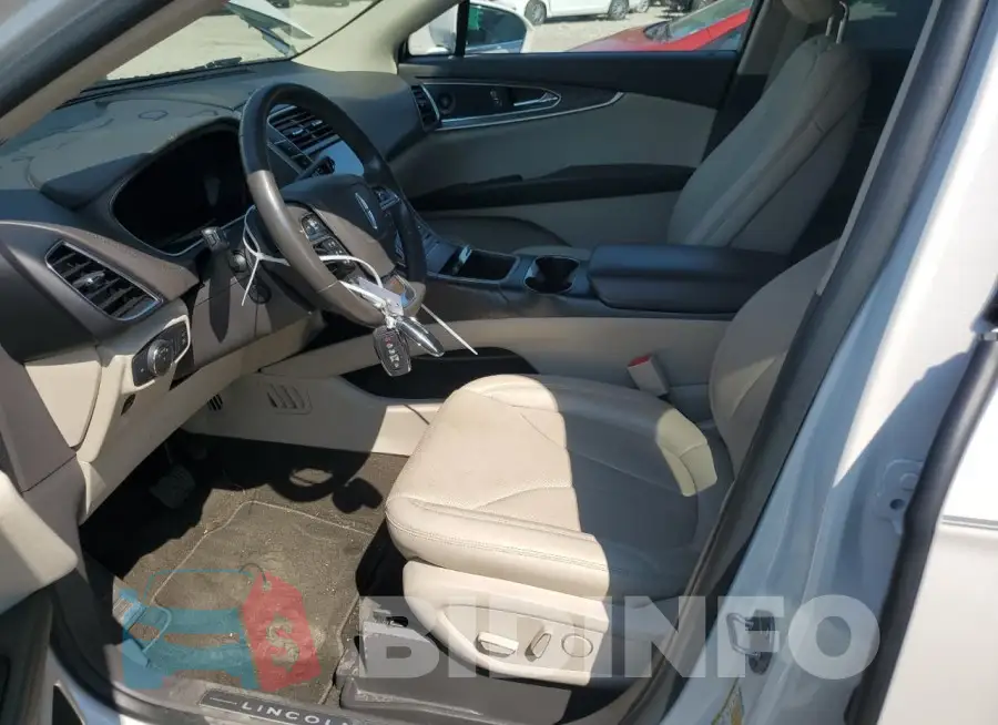 2LMPJ6L96KBL13984 Photo# 7