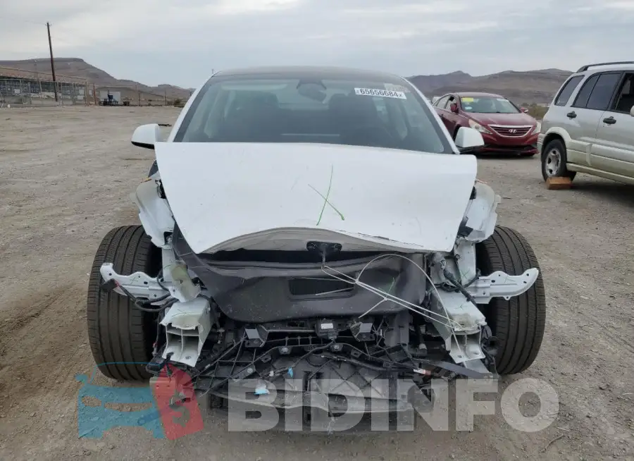 5YJ3E1EB4NF324527 Photo# 5