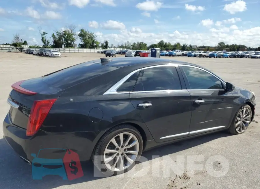 2G61M5S3XF9122184 Photo# 3