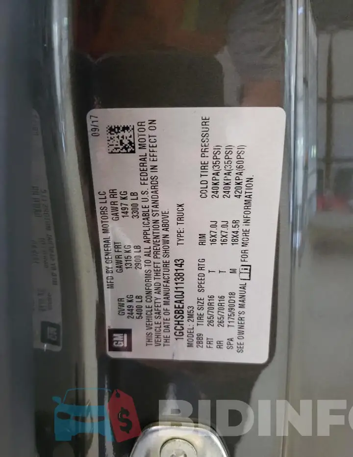 1GCHSBEA0J1138143 Photo# 12