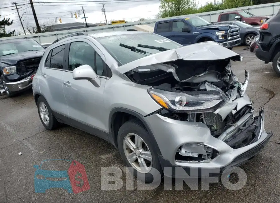 3GNCJLSB3HL281744 Photo# 4