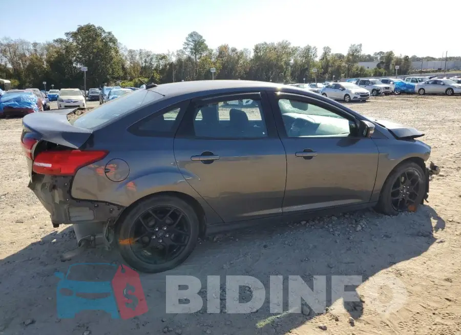 1FADP3F22HL212552 Photo# 3