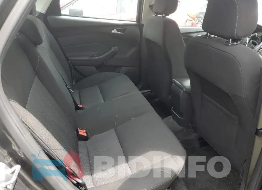 1FADP3F22JL308803 Photo# 10