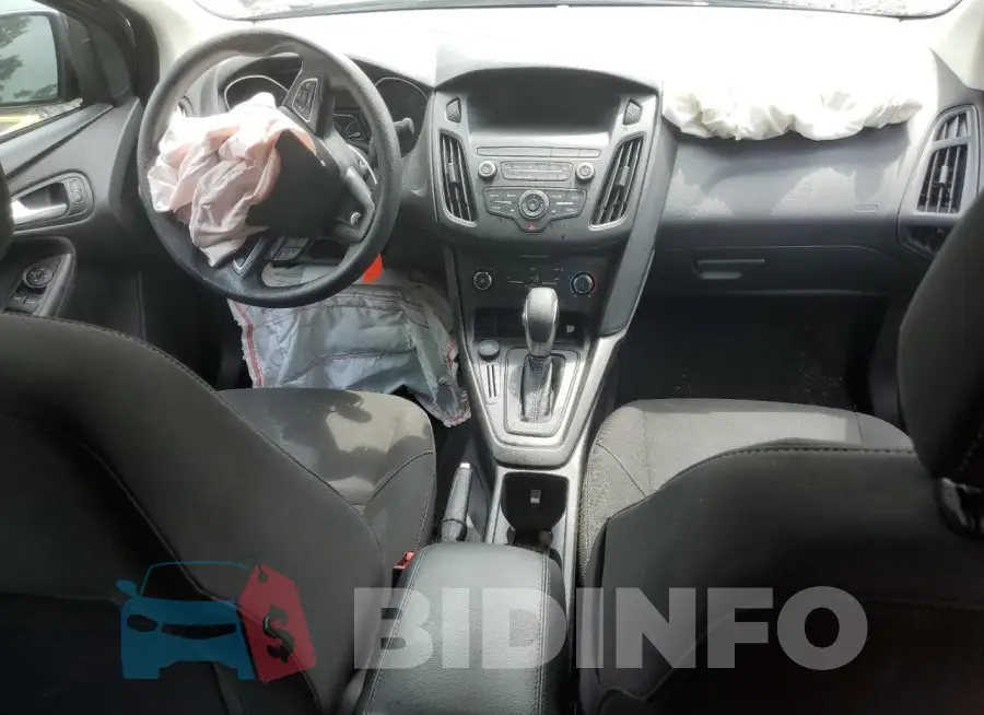 1FADP3F22JL308803 Photo# 8