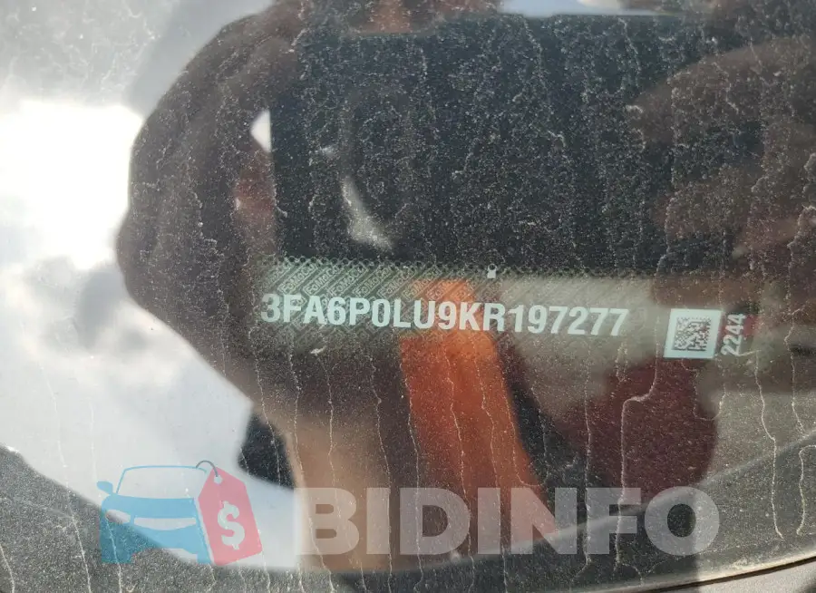 3FA6P0LU9KR197277 Photo# 13