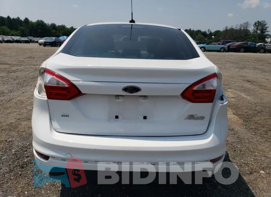 3FADP4BJXHM132532 Photo# 6