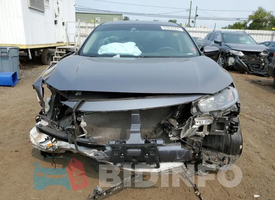 19XFC1F37KE202093 Photo# 5