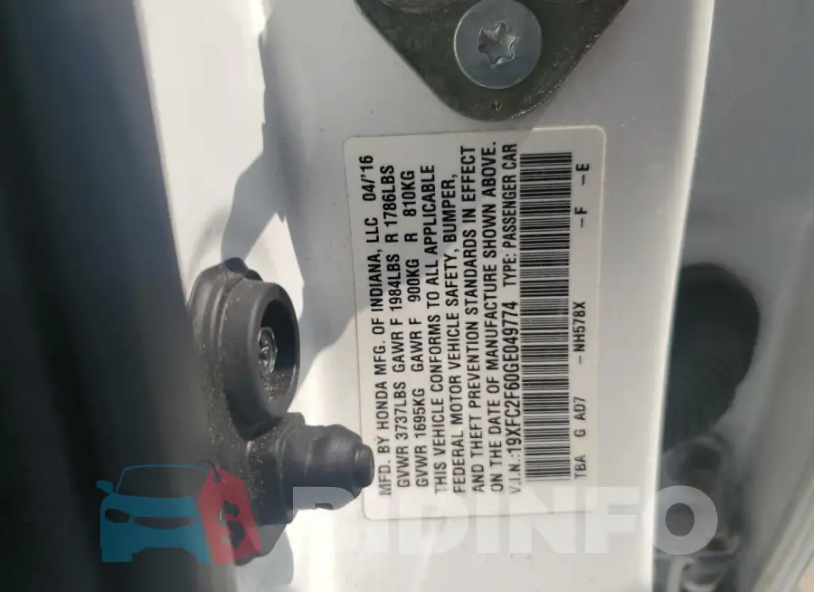 19XFC2F60GE049774 Photo# 12