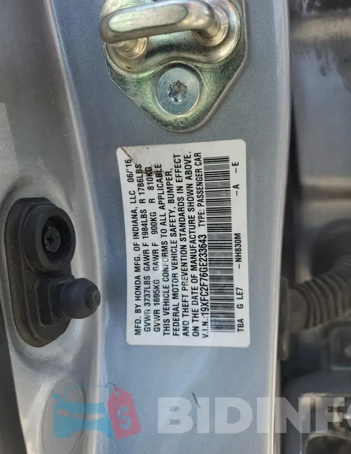 19XFC2F76GE233643 Photo# 12