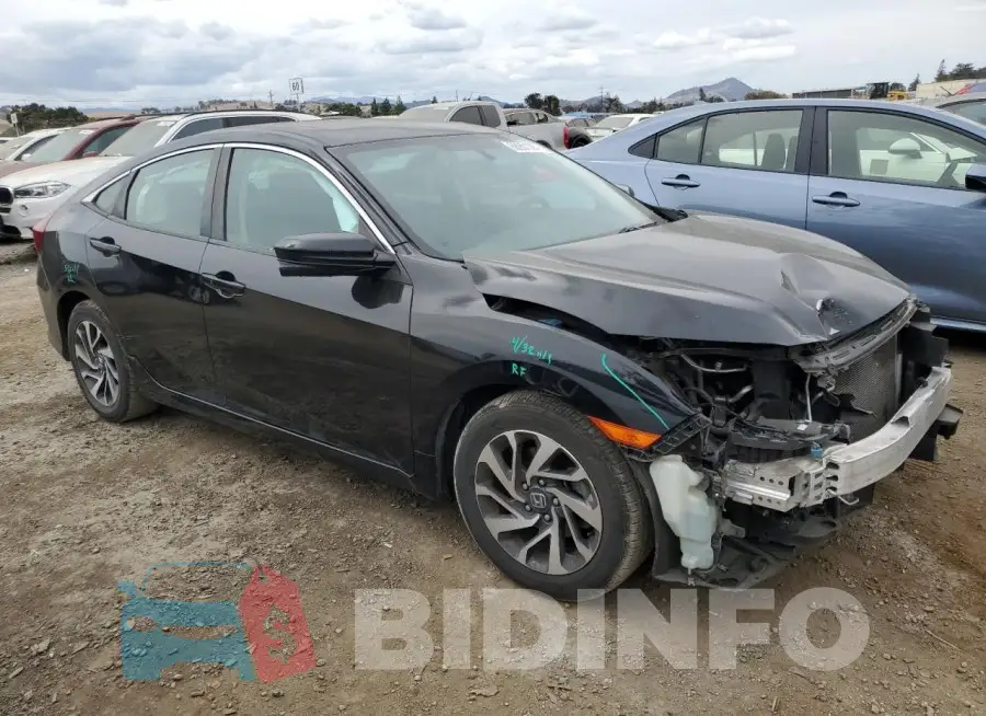 19XFC2F76HE201373 Photo# 4