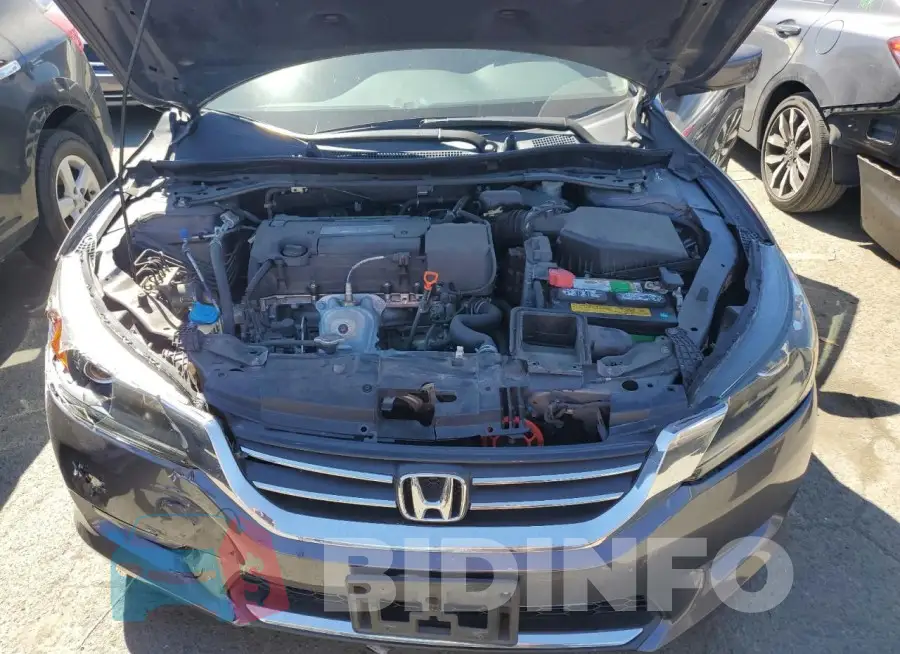 1HGCR2F56FA180672 Photo# 11