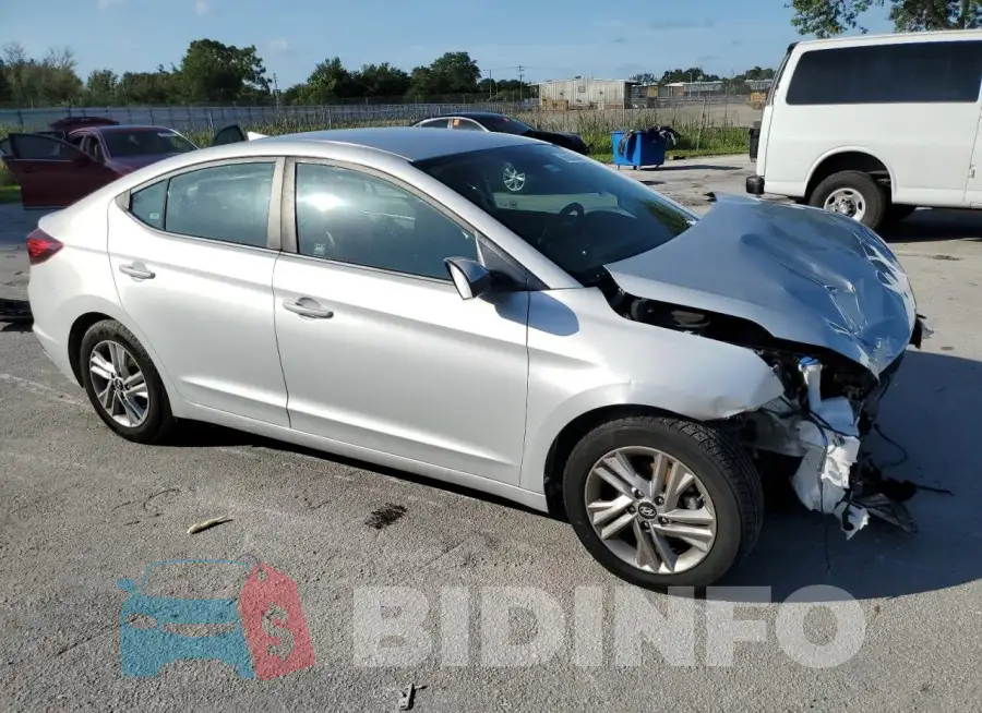 5NPD84LF3KH464794 Photo# 4