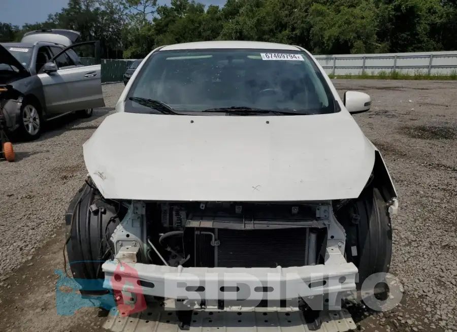 ML32F4FJ5KHF06965 Photo# 5