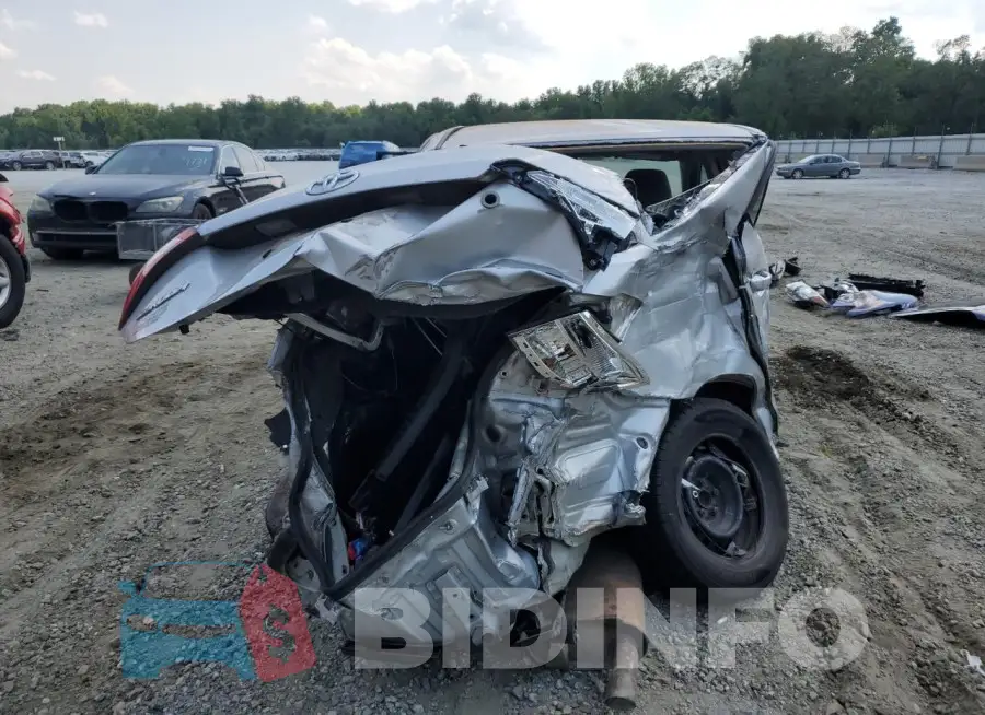 2T1BURHE3FC261753 Photo# 6