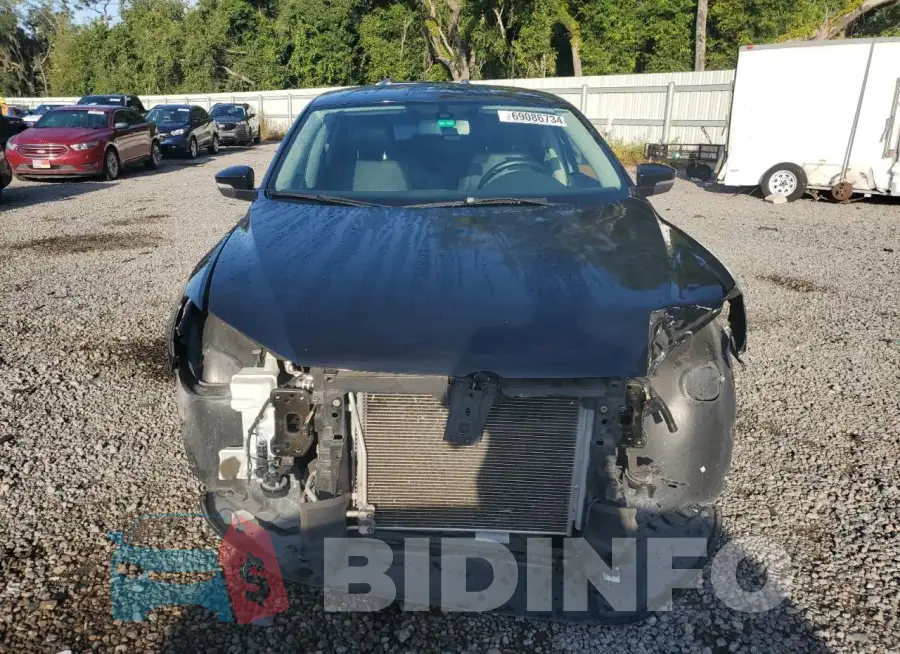 1VWAS7A33FC011787 Photo# 5