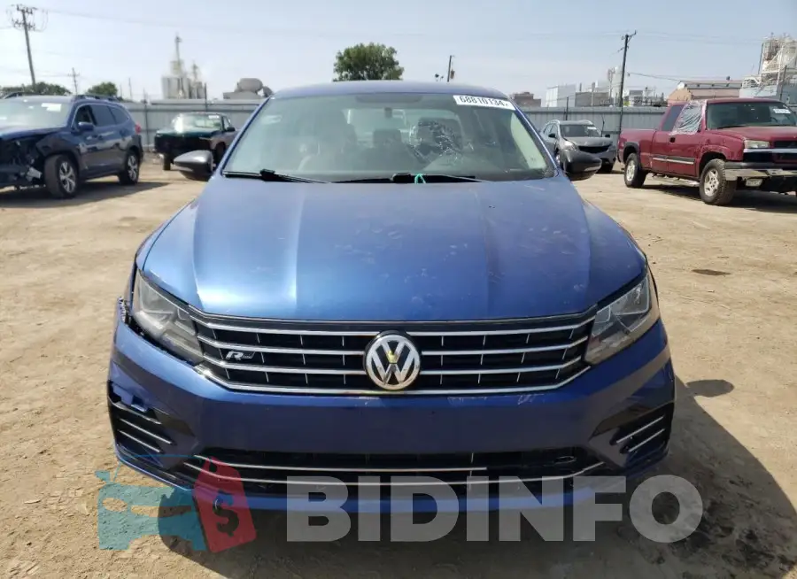 1VWDT7A38HC050761 Photo# 5