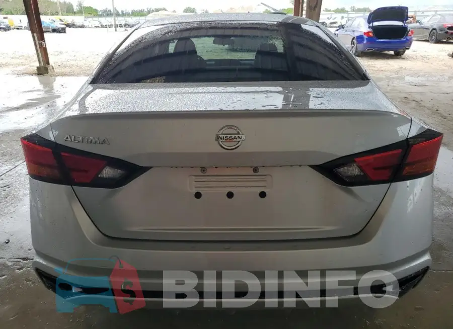 1N4BL4BV2NN331453 Photo# 6