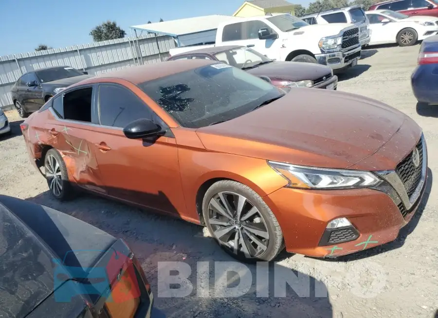 1N4BL4CV6KC185077 Photo# 4