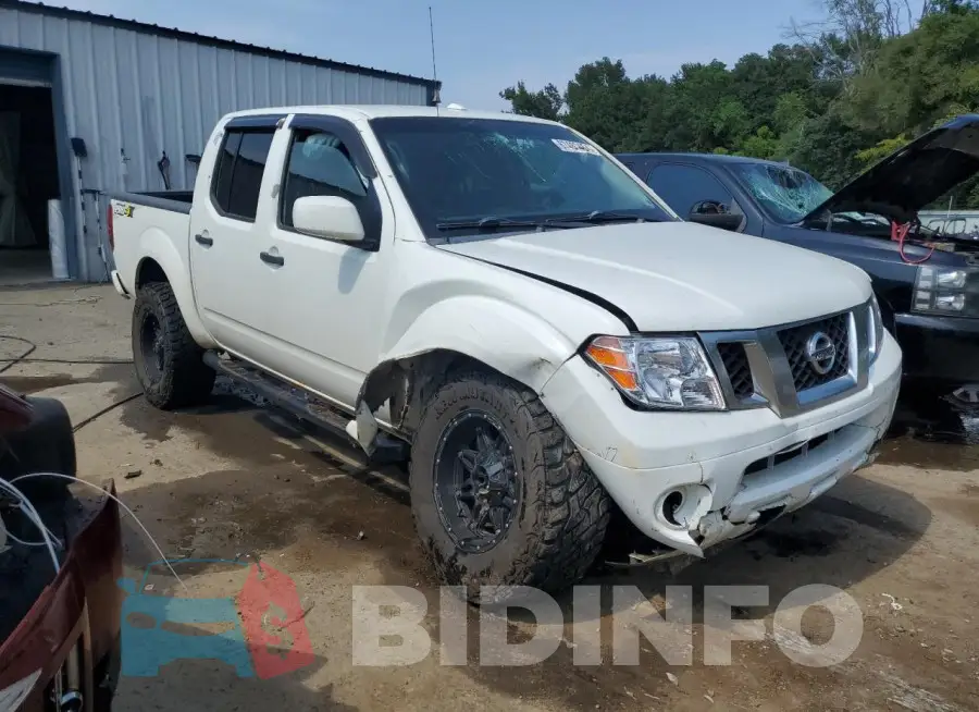 1N6AD0EV9JN731511 Photo# 4