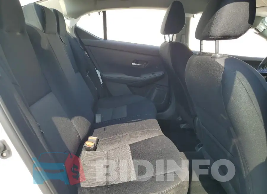 3N1AB8CV9PY316021 Photo# 10